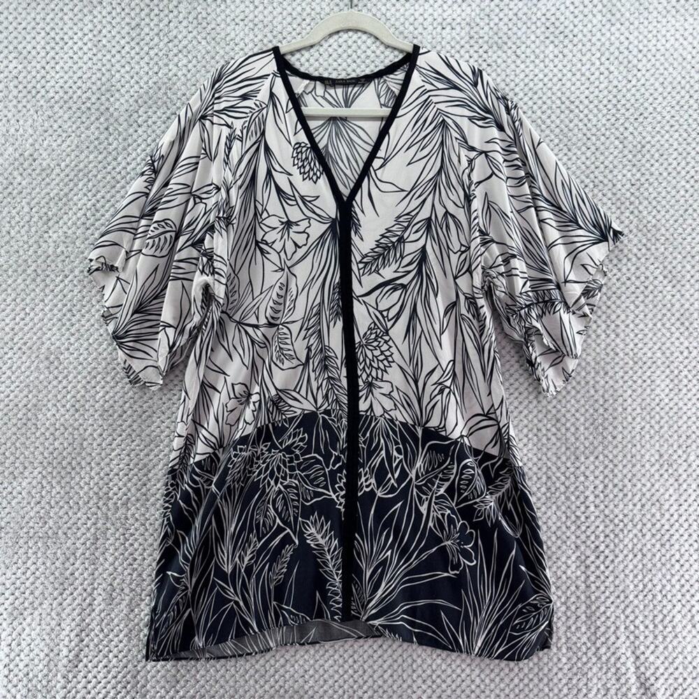 Zara Beach Cover-up Womens M Black White Floral V-Neck Flutter Sleeve